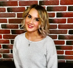 Clara